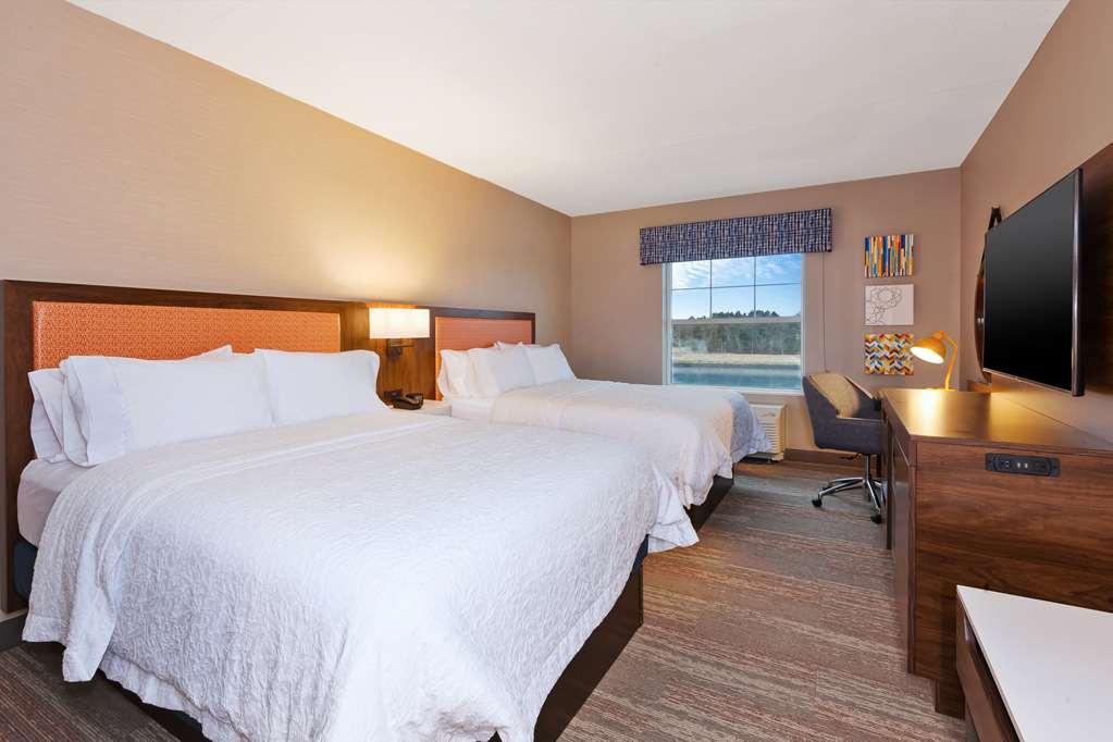 Hampton Inn Cape Cod Canal Bourne Szoba fotó