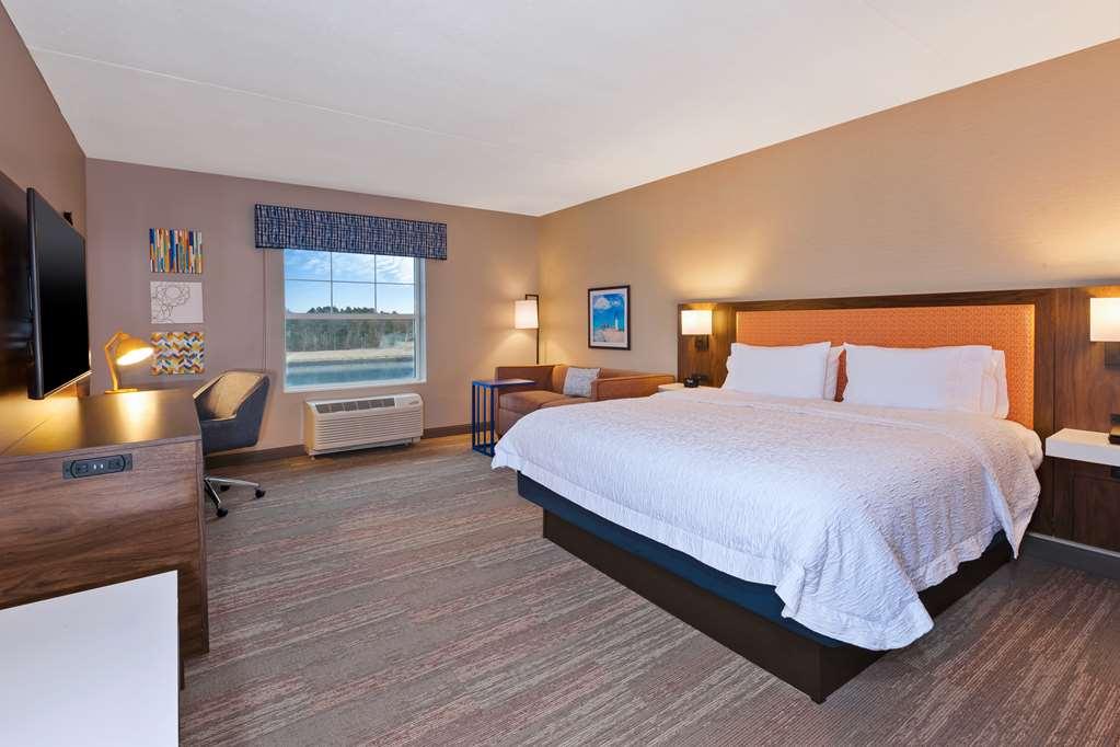 Hampton Inn Cape Cod Canal Bourne Szoba fotó
